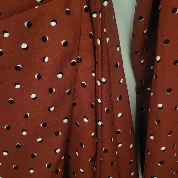 NEW! MINI RUST WRAP DRESS - Picture 6 of 7